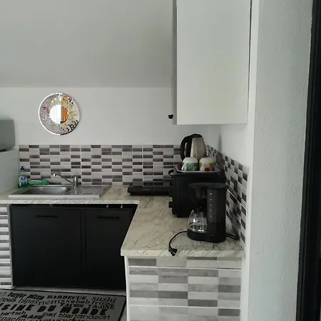 Apartment Studio Dans Les Pins
